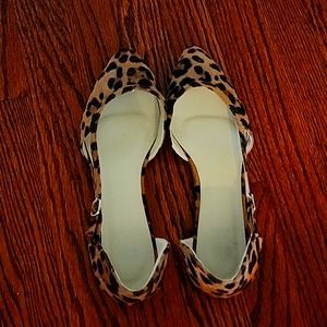 GC Leopard spot pattern flats. Man made materials
